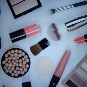 Pink Lipstick/Foundation Bundles